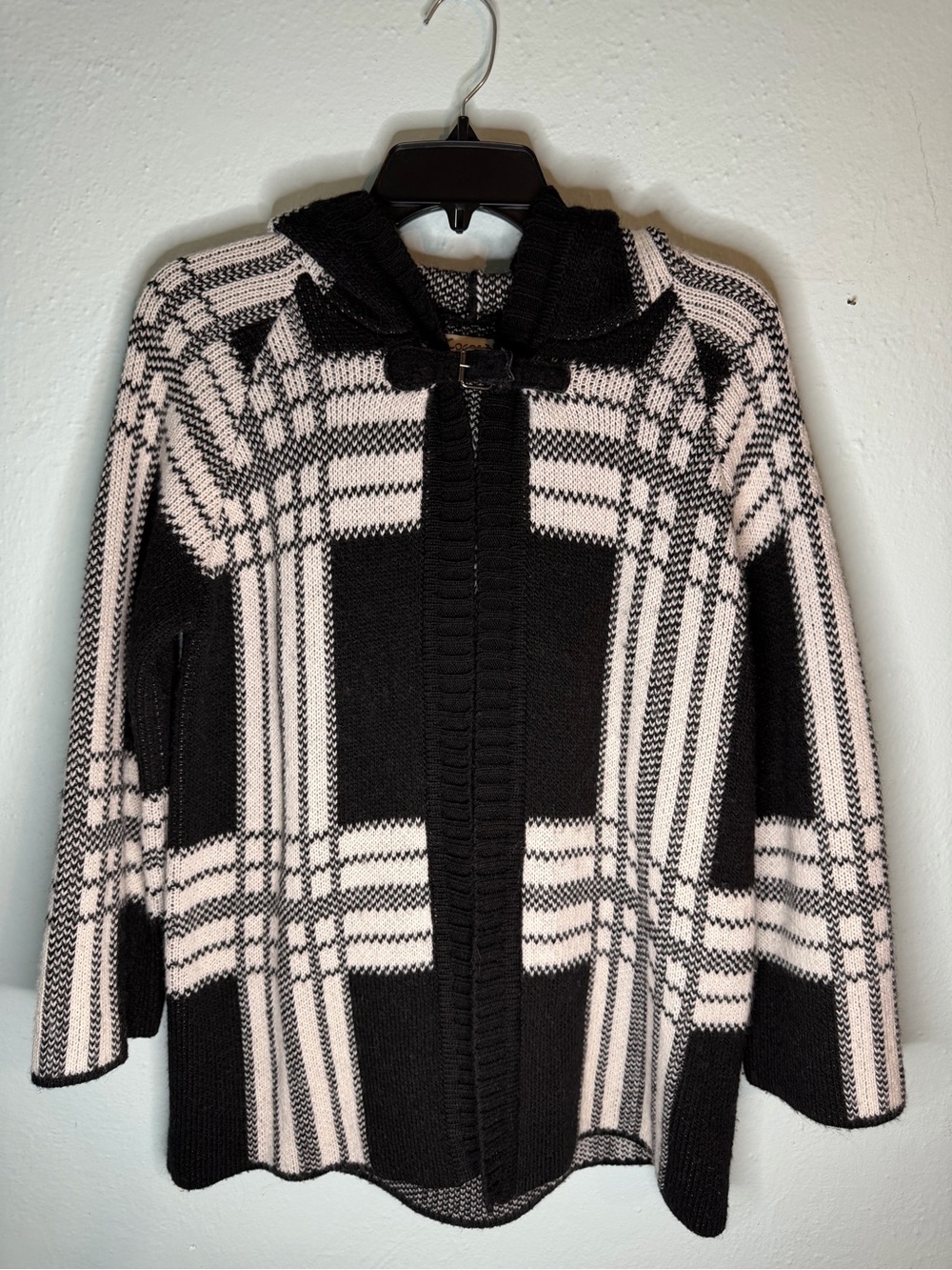 Cocogio Women's Black and Cream Plaid Hooded Cardigan Sweater